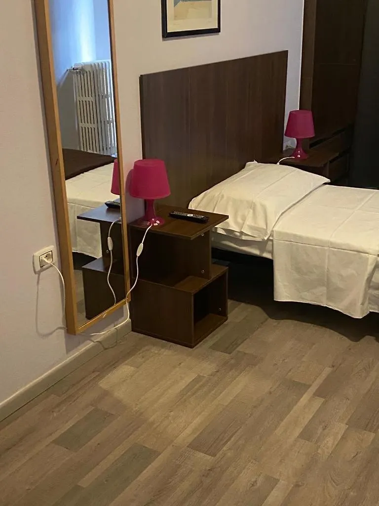Hotel Galla Mailand 0*,  Italien