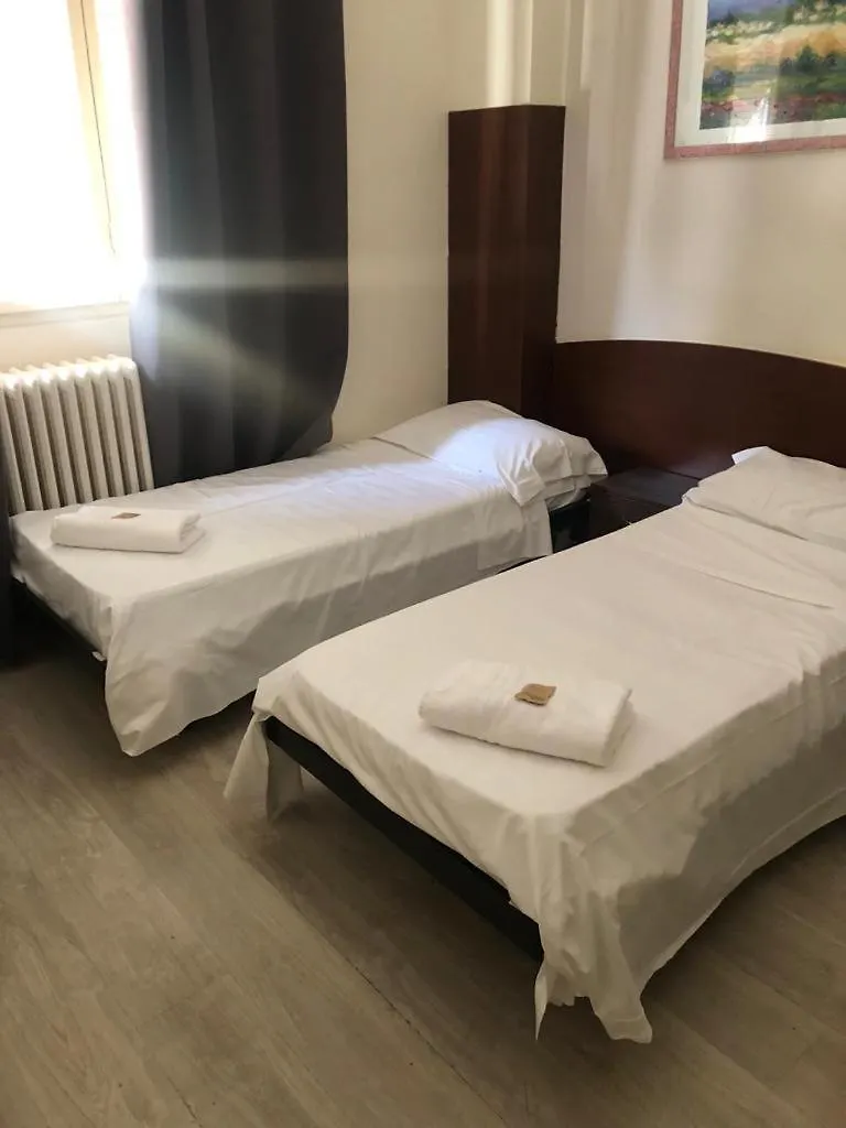 Hotel Galla Mailand 0*,  Italien